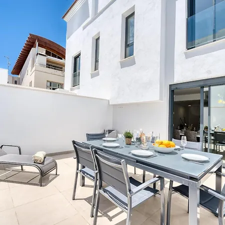 Holiday home 3023 Modern Townhouse In Cancelada